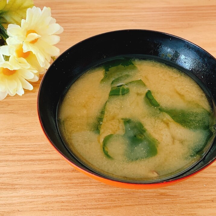 戻す時間なしꕤ椎茸旨味だし味噌汁 レシピ 作り方 By Sweet Sweet 楽天レシピ 戻す時間なしꕤ椎茸旨味だし味噌汁 レシピ 作り方 By Sweet Sweet 楽天レシピ